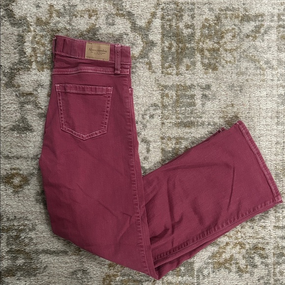 Abercrombie Kids High Rise Wide Leg Red Jeans - Picture 3 of 5